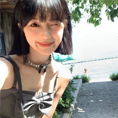 我是纳斯琳